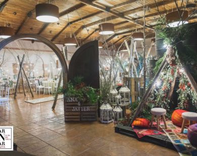 Entrada salón estilo tipi